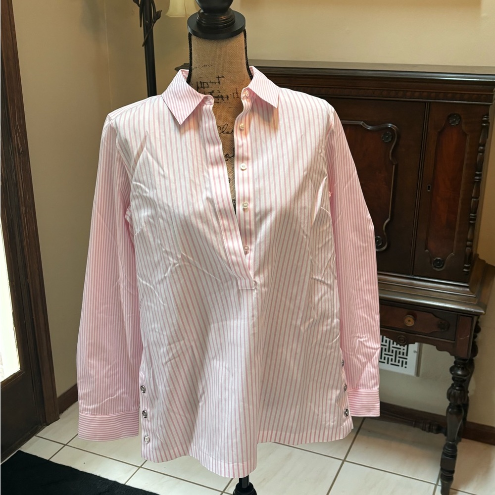 Talbots Women Size 10 Pink and White Collared Shirt